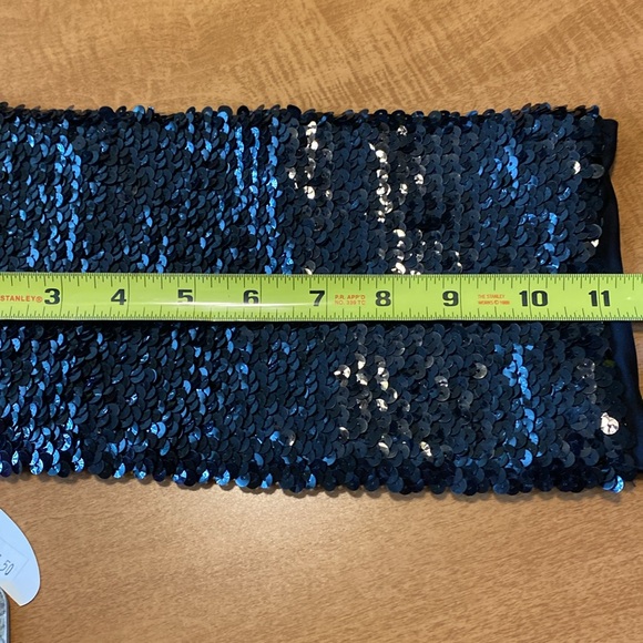 NWT Black sequened bandeau One Size Fits All (most) - Picture 4 of 6